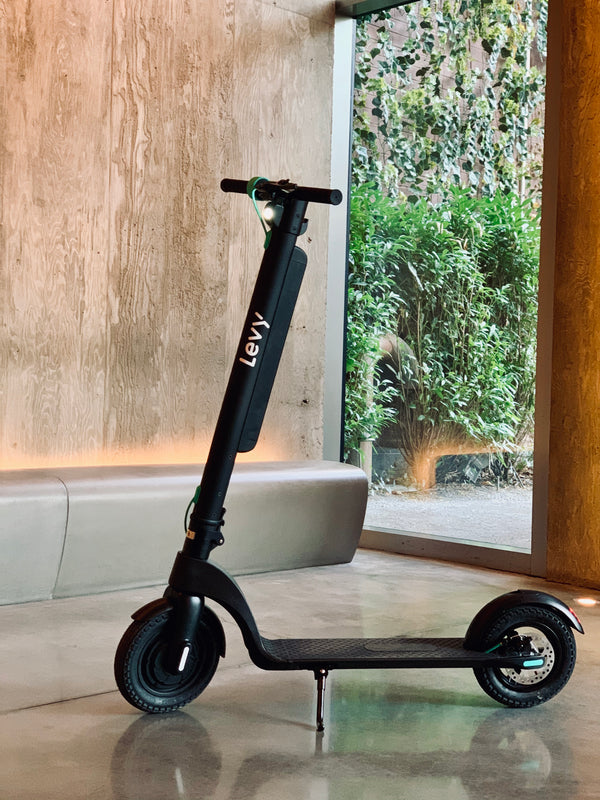 LEVY Electric Scooters | U-Lock